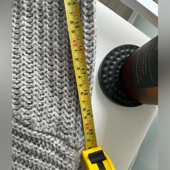 CROP KNIT SWEATER - Picture 8 of 12